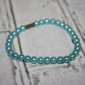 💙 Vintage Blue Pearl Bracelet · 7.5" · Soft Glow 🤍